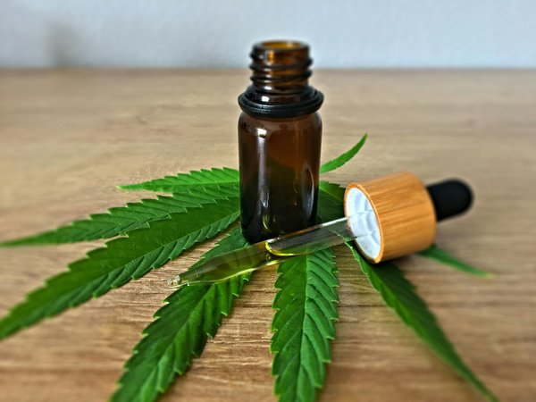 Huile de CBD Bio : découvrez les formules adaptées à vos besoins